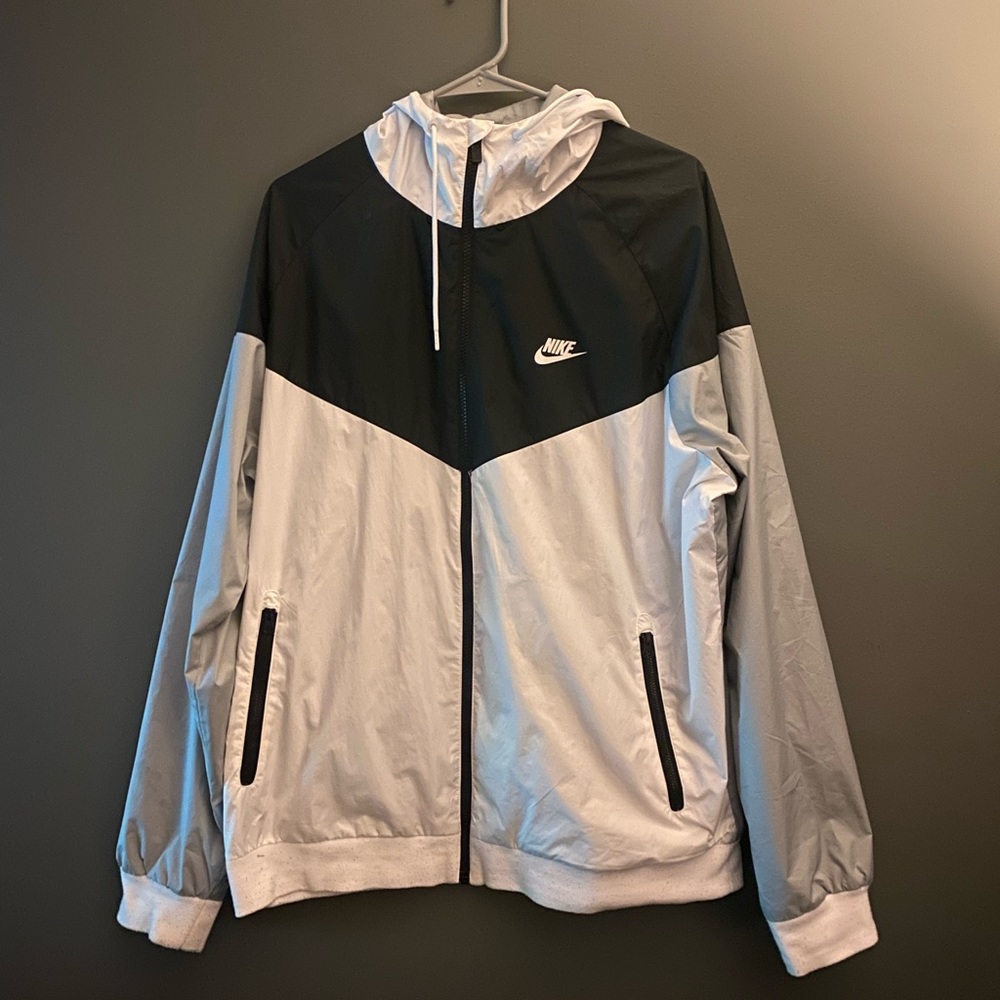 NIKE WINDBREAKER WINDRUNNER BLACK/WHITE/GREY XL